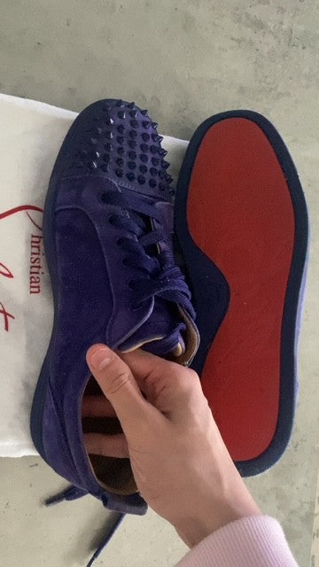 Christian louboutin junior spikes 42
